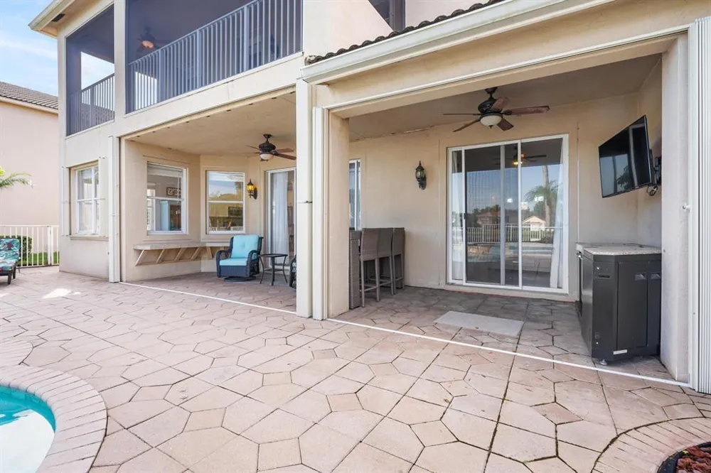 8343 GENOVA WAY Lake Worth, FL 33467