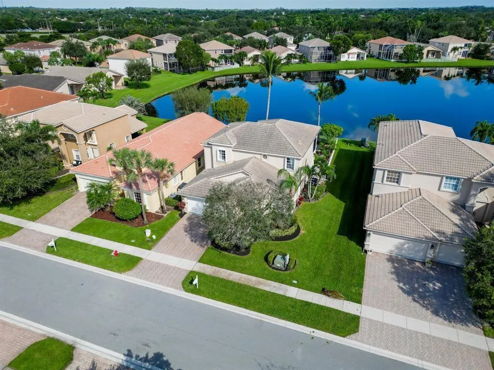 8343 GENOVA WAY Lake Worth, FL 33467