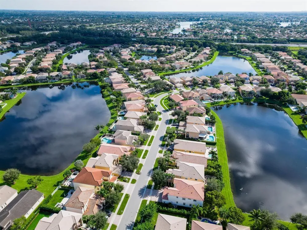 8343 GENOVA WAY Lake Worth, FL 33467