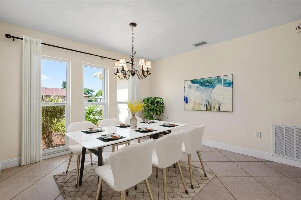 1011 PINE FOREST COURT Venice, FL 34293