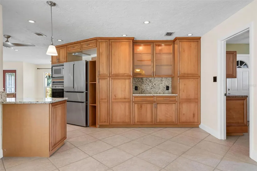 1011 PINE FOREST COURT Venice, FL 34293