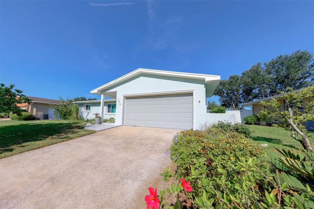 196 OVERBROOK DRIVE E Largo, FL 33770