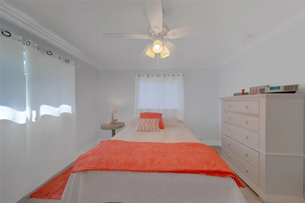 196 OVERBROOK DRIVE E Largo, FL 33770