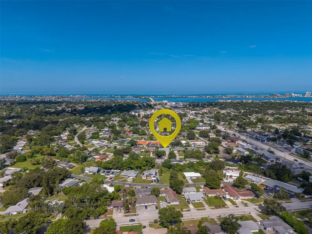 196 OVERBROOK DRIVE E Largo, FL 33770