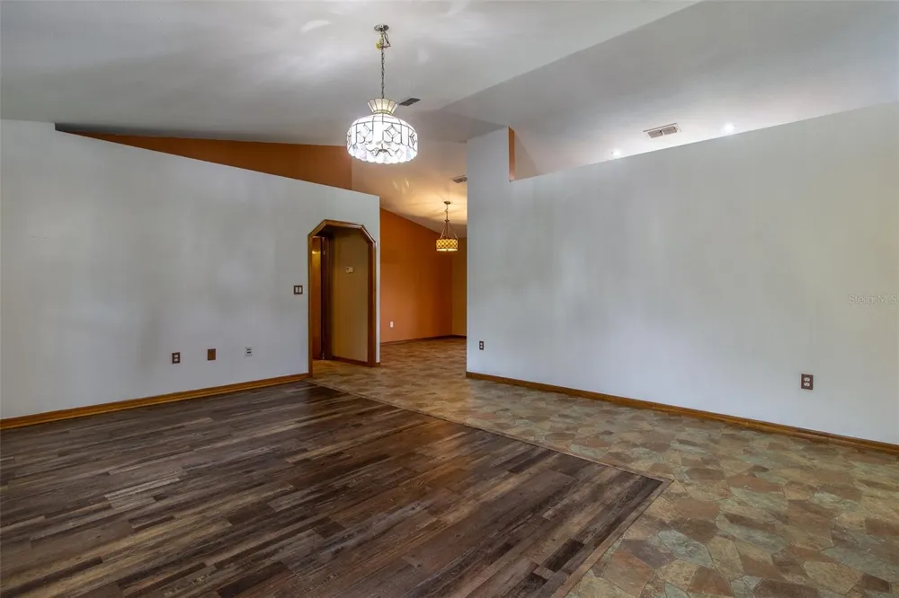7115 SW 80TH AVENUE ocala, FL 34481
