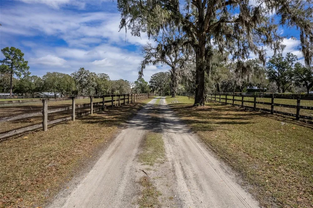 7115 SW 80TH AVENUE ocala, FL 34481