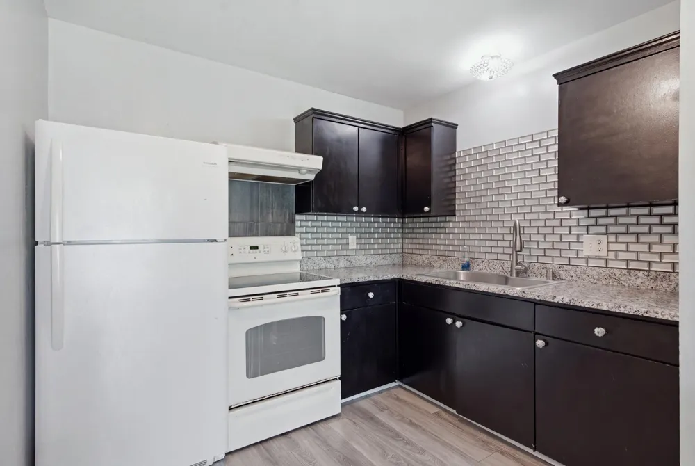 613 Hillsboro Rd #C16 Franklin, TN 37064
