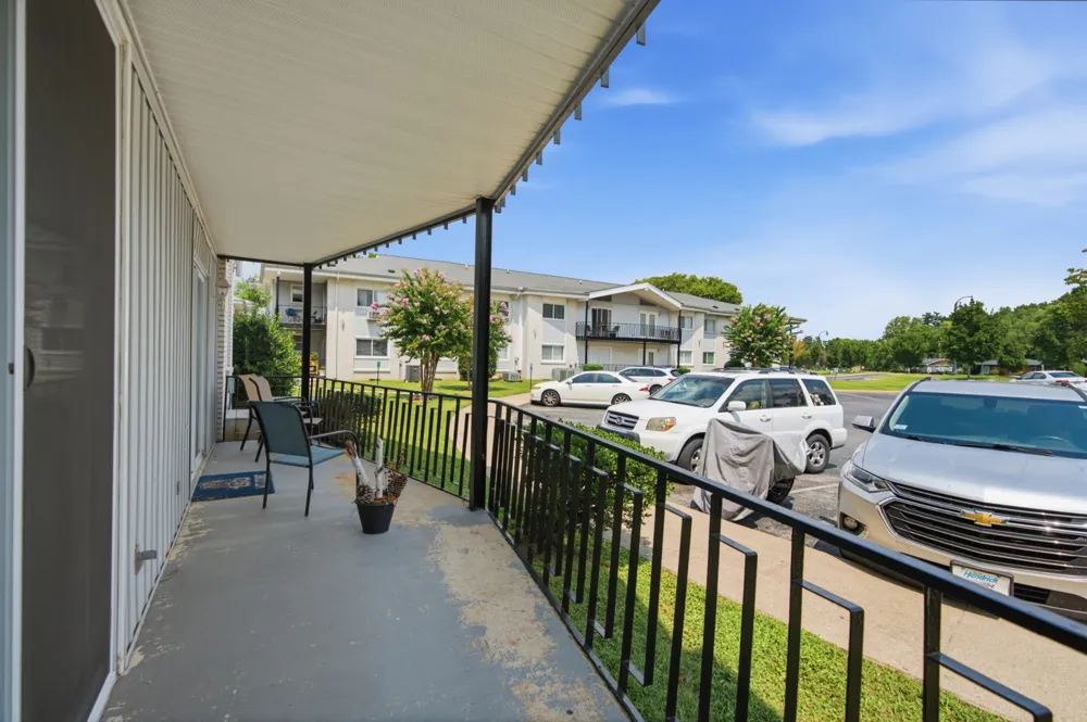 613 Hillsboro Rd #C16 Franklin, TN 37064
