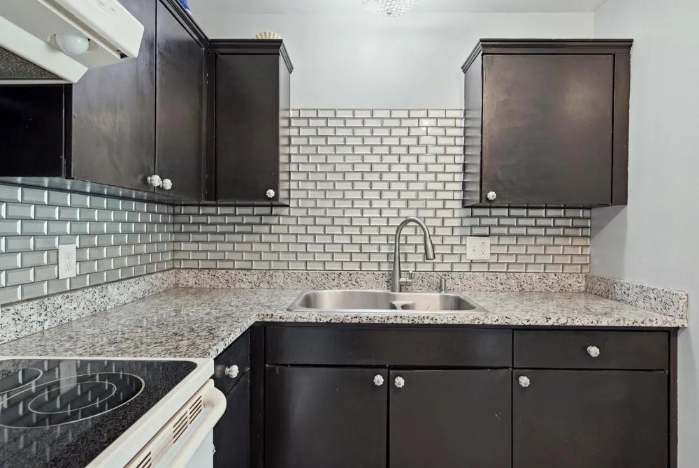 613 Hillsboro Rd #C16 Franklin, TN 37064
