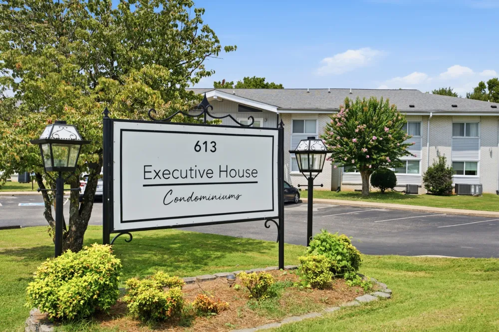 613 Hillsboro Rd #C16 Franklin, TN 37064