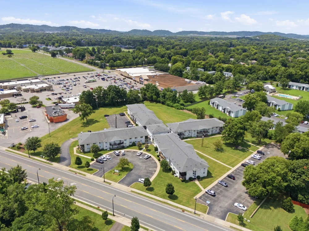 613 Hillsboro Rd #C16 Franklin, TN 37064