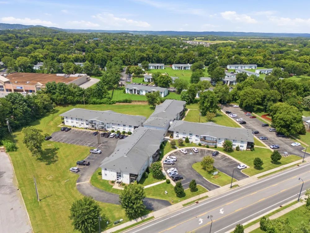 613 Hillsboro Rd #C16 Franklin, TN 37064