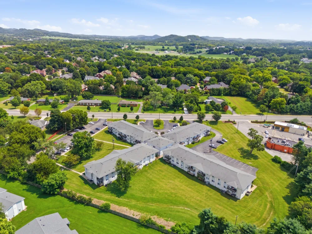 613 Hillsboro Rd #C16 Franklin, TN 37064