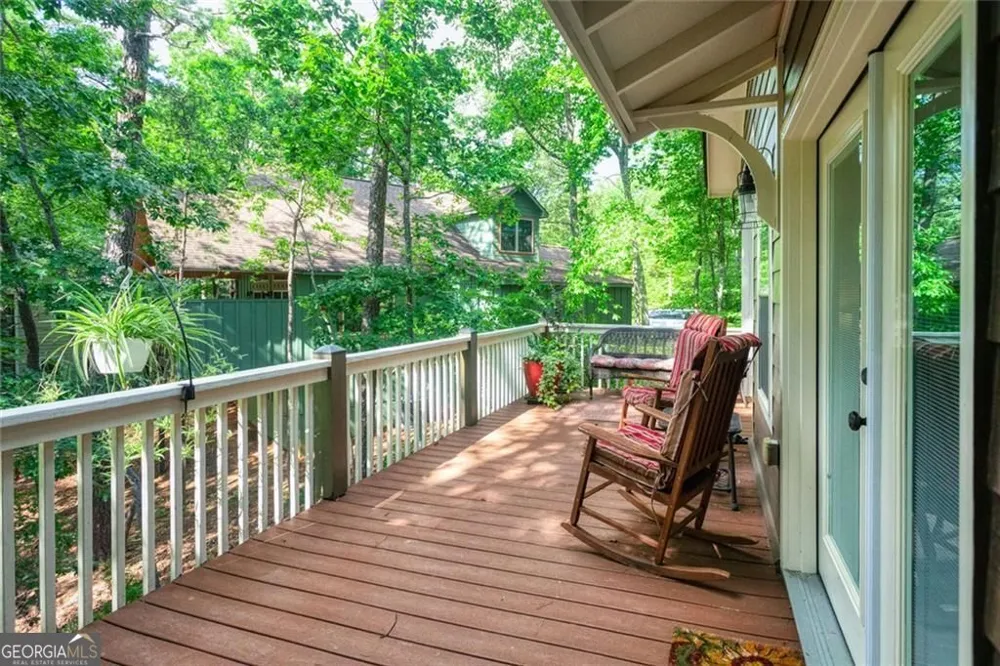 925 Zeppelin Strasse Helen, GA 30545