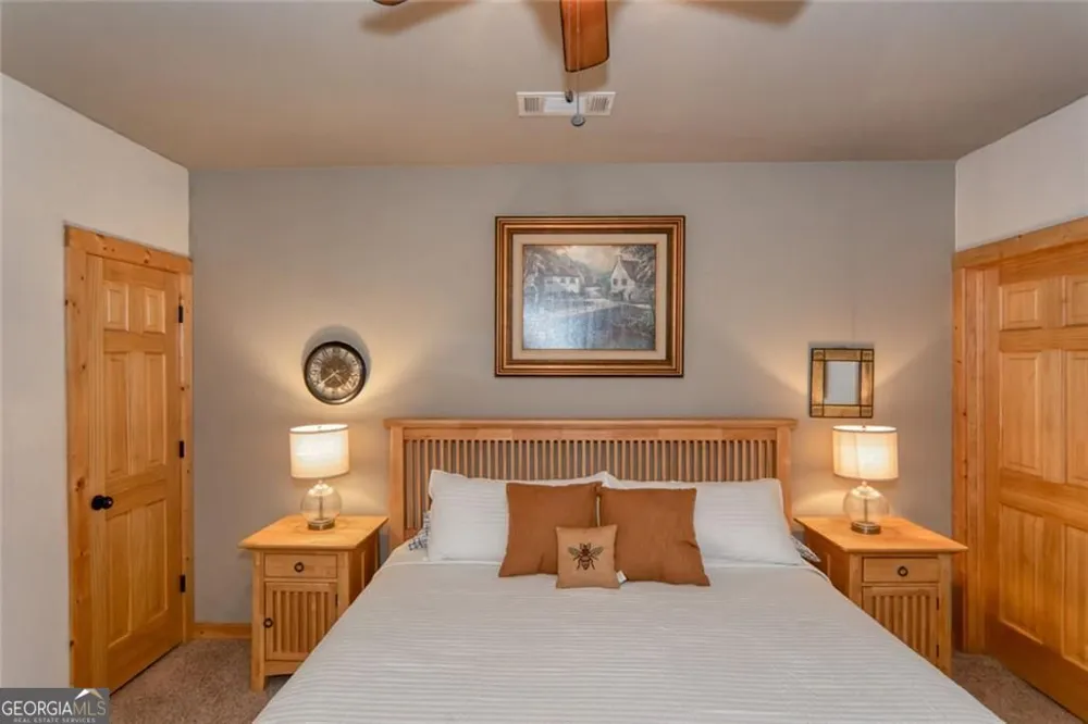 925 Zeppelin Strasse Helen, GA 30545