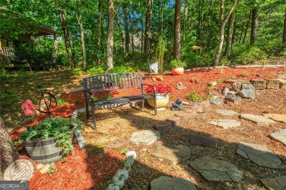 925 Zeppelin Strasse Helen, GA 30545