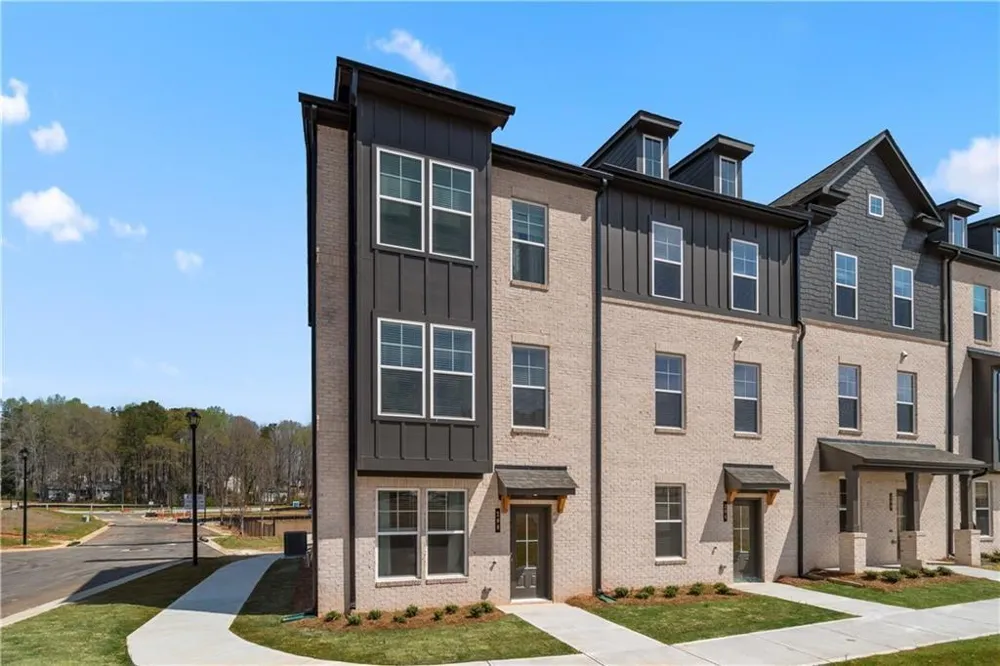 2802 Daybreak Lane Newnan, GA 30265