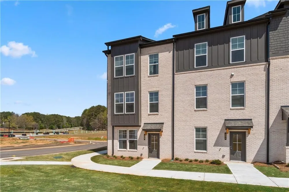 2802 Daybreak Lane Newnan, GA 30265