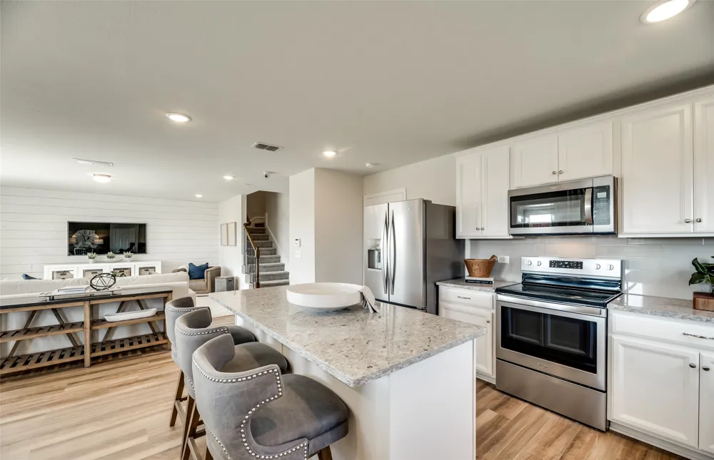 7701 Bent Gale Road Pilot Point, TX 76258