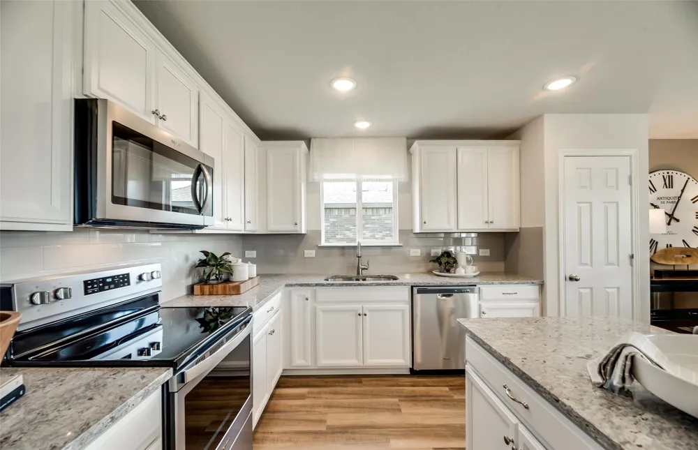 7701 Bent Gale Road Pilot Point, TX 76258