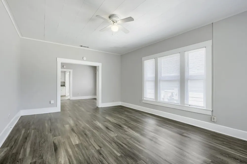 520 E Day Street Denison, TX 75021