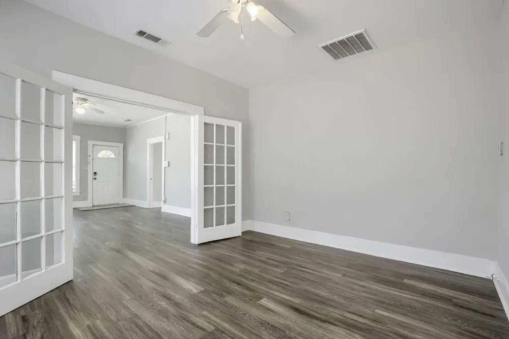 520 E Day Street Denison, TX 75021
