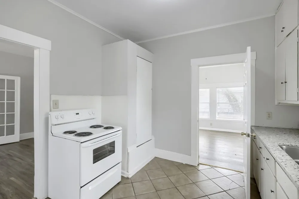 520 E Day Street Denison, TX 75021