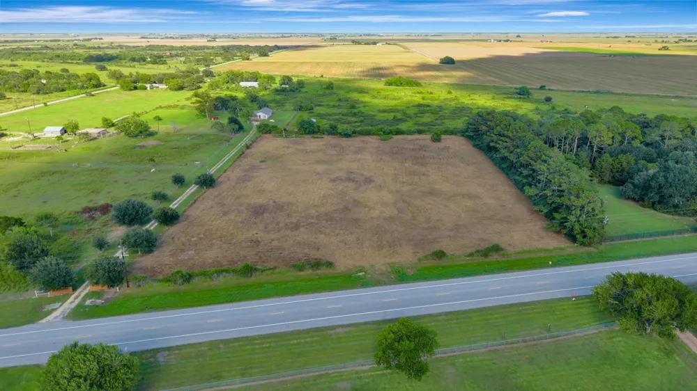 3217 State Highway 172 Ganado, TX 77962