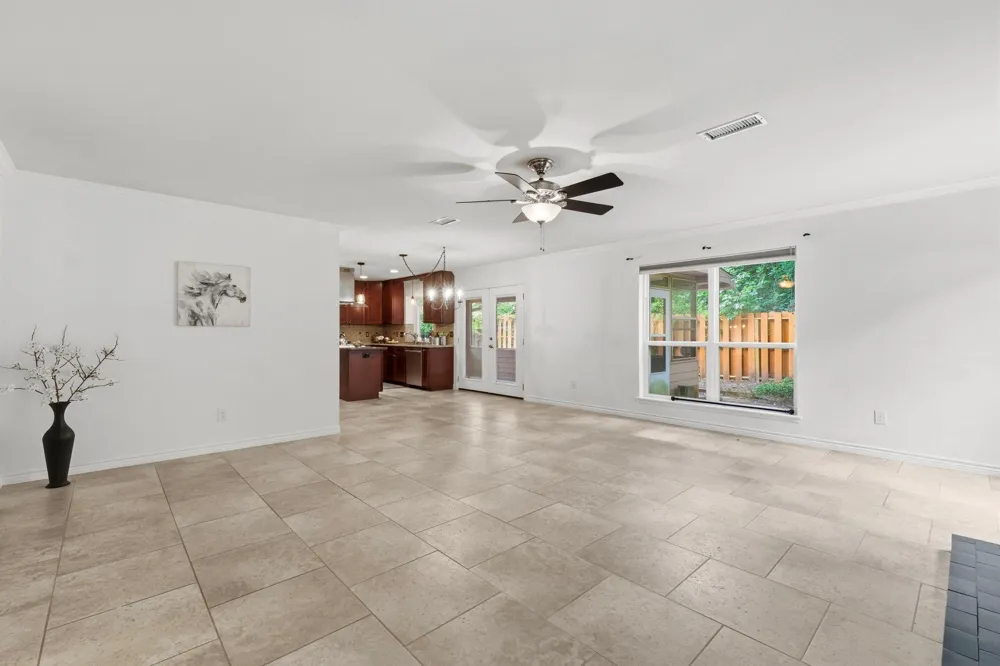 11 Thorn Berry Place The Woodlands, TX 77381