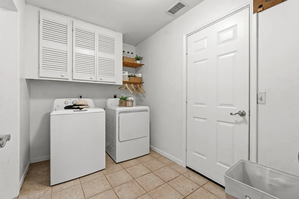 11 Thorn Berry Place The Woodlands, TX 77381