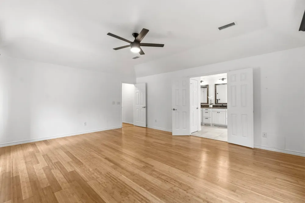 11 Thorn Berry Place The Woodlands, TX 77381