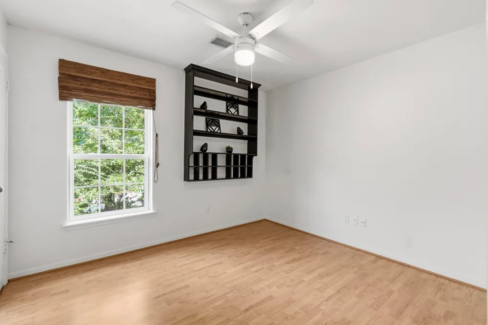 11 Thorn Berry Place The Woodlands, TX 77381