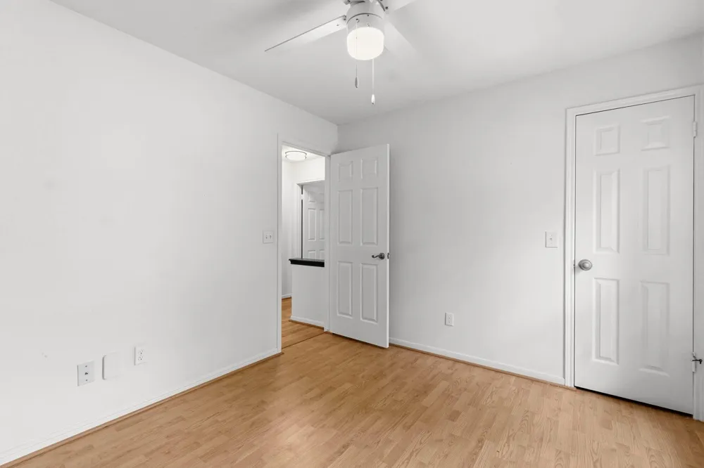 11 Thorn Berry Place The Woodlands, TX 77381