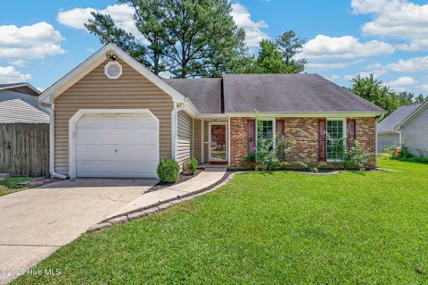 116 Hunting Green Drive