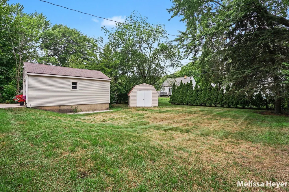 1121 Park Avenue Grand Haven, MI 49417