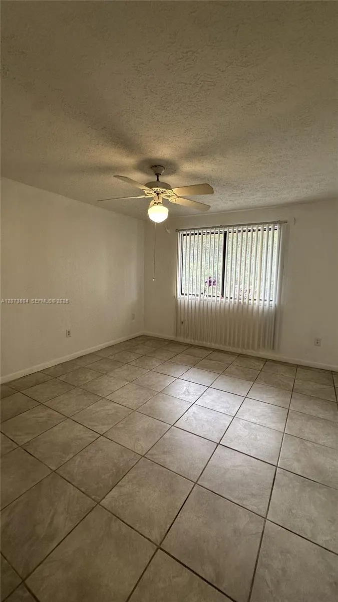 408 NE 18th Ave #4 Homestead, FL 33033