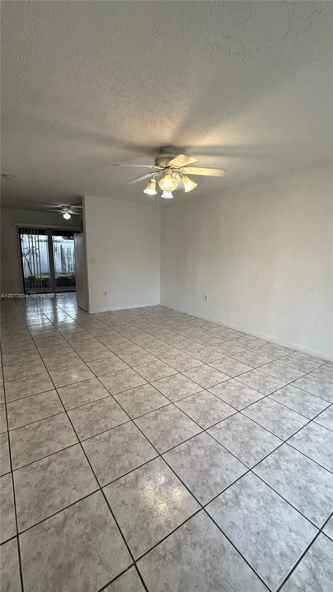 408 NE 18th Ave #4 Homestead, FL 33033