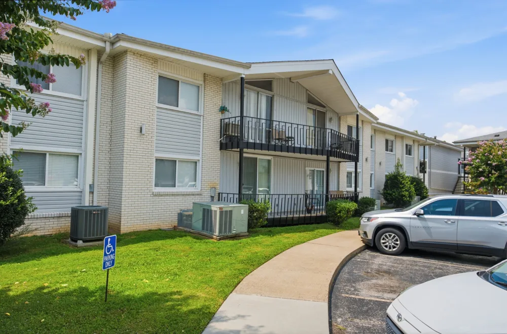 613 Hillsboro Rd #A13 Franklin, TN 37064