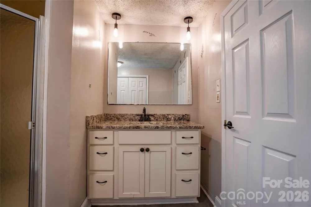 605 Meadowbrook Road Kings Mountain, NC 28086