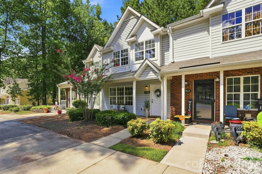 6766 Cypress Tree Lane Charlotte, NC 28215