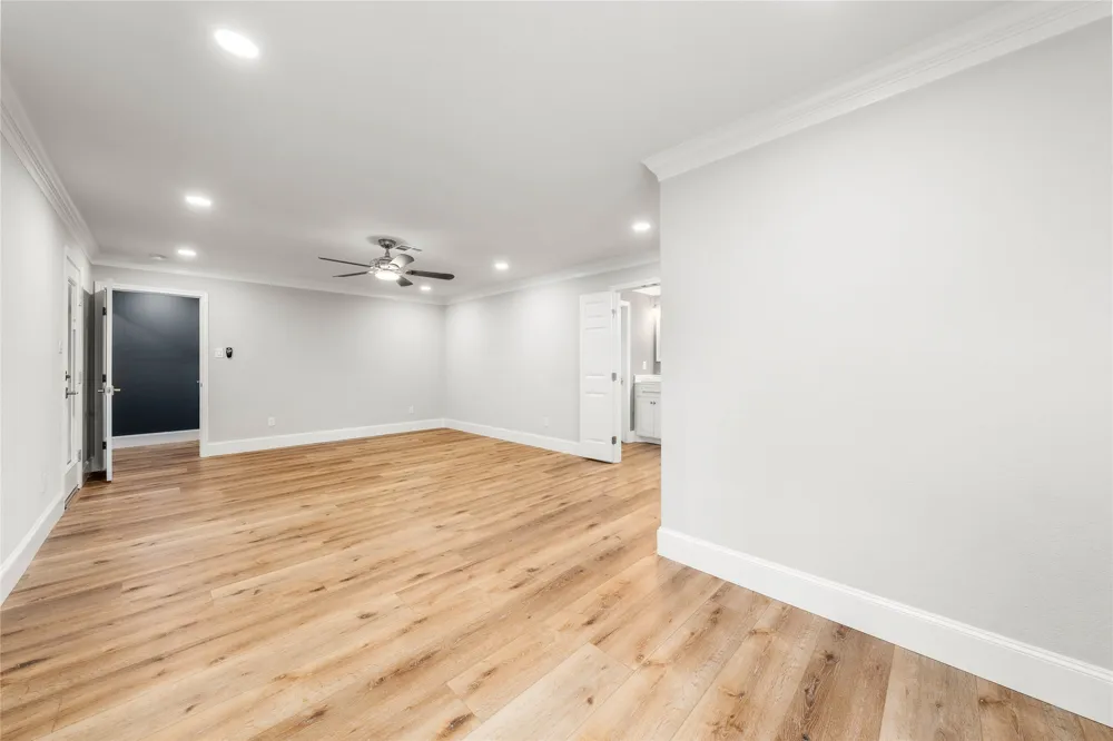 9916 Sandalwood Drive Woodway, TX 76712