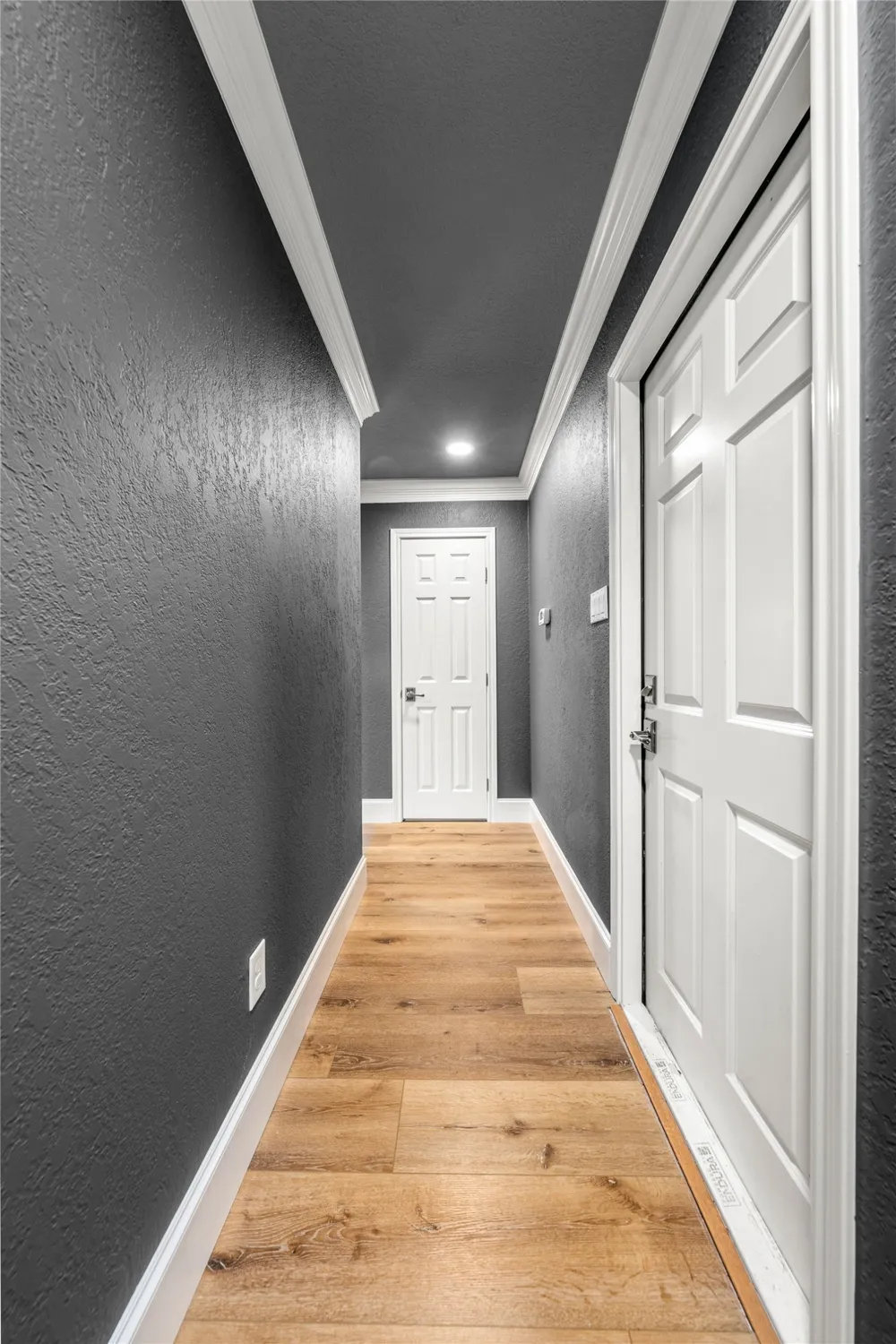 9916 Sandalwood Drive Woodway, TX 76712
