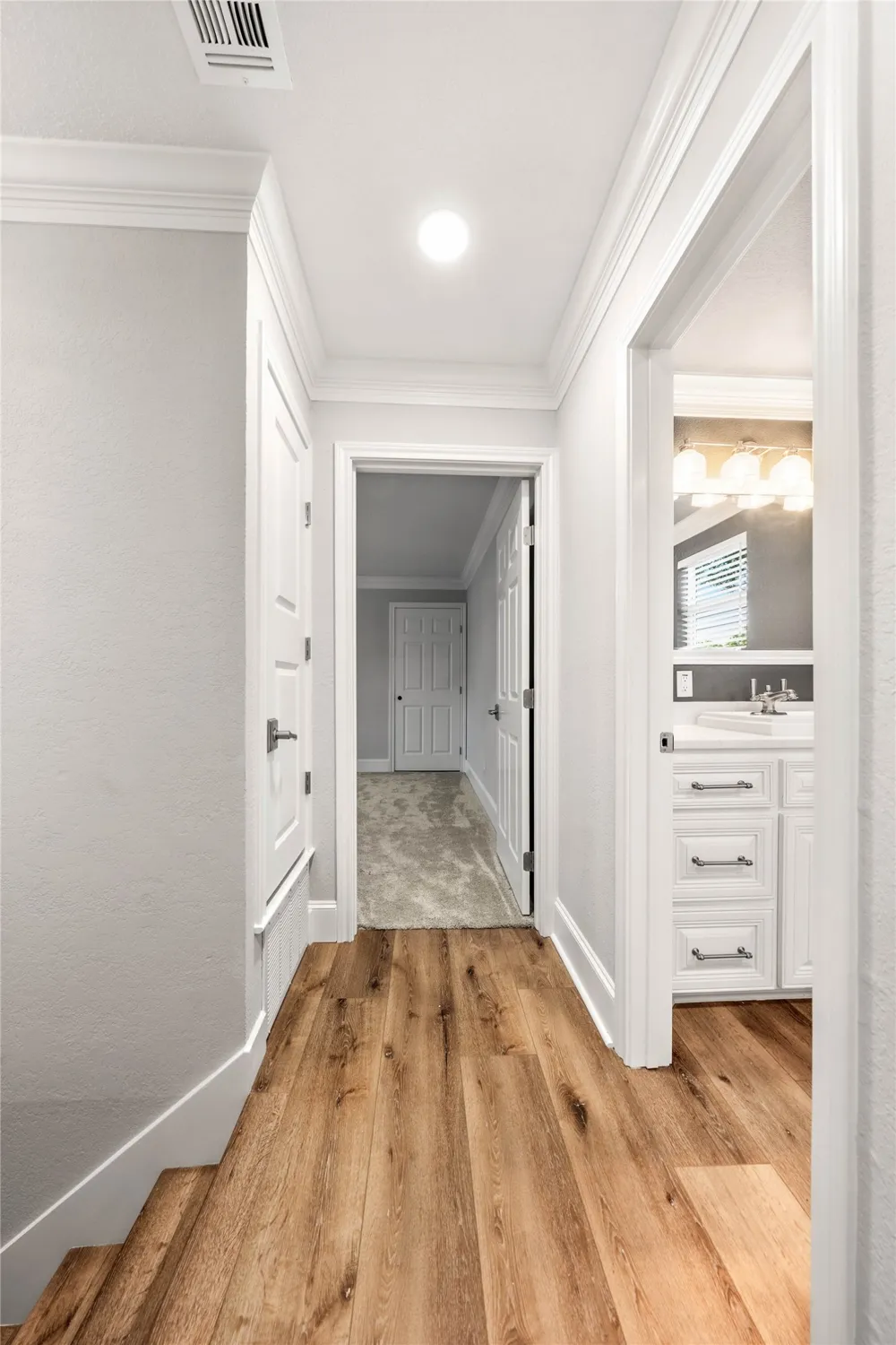 9916 Sandalwood Drive Woodway, TX 76712