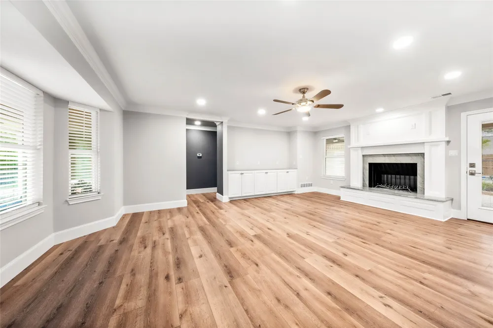 9916 Sandalwood Drive Woodway, TX 76712