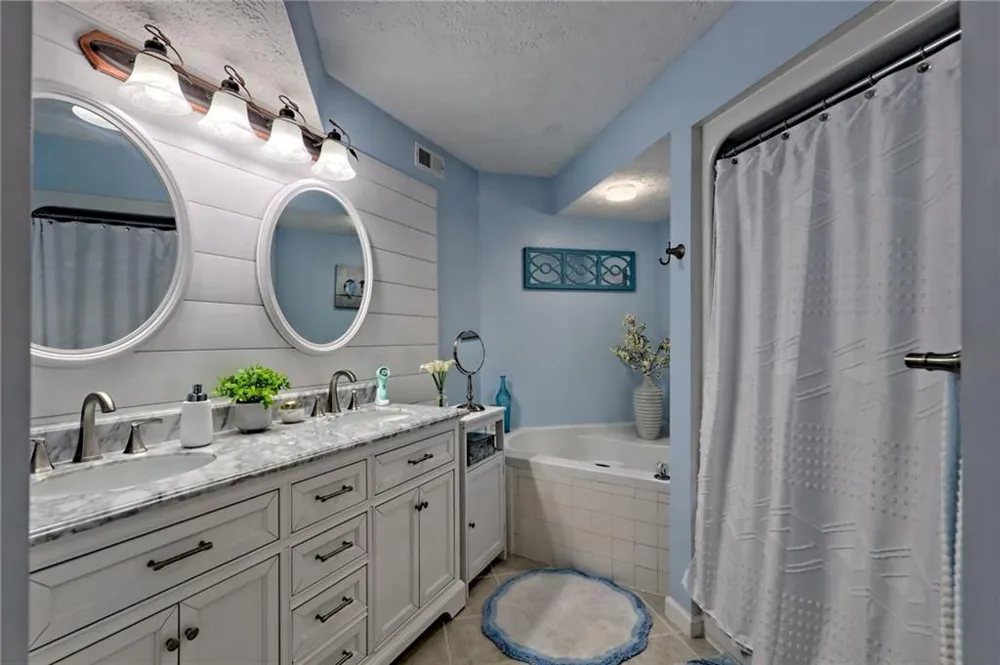 300 Ginger Creek Lane Clayton, GA 30525