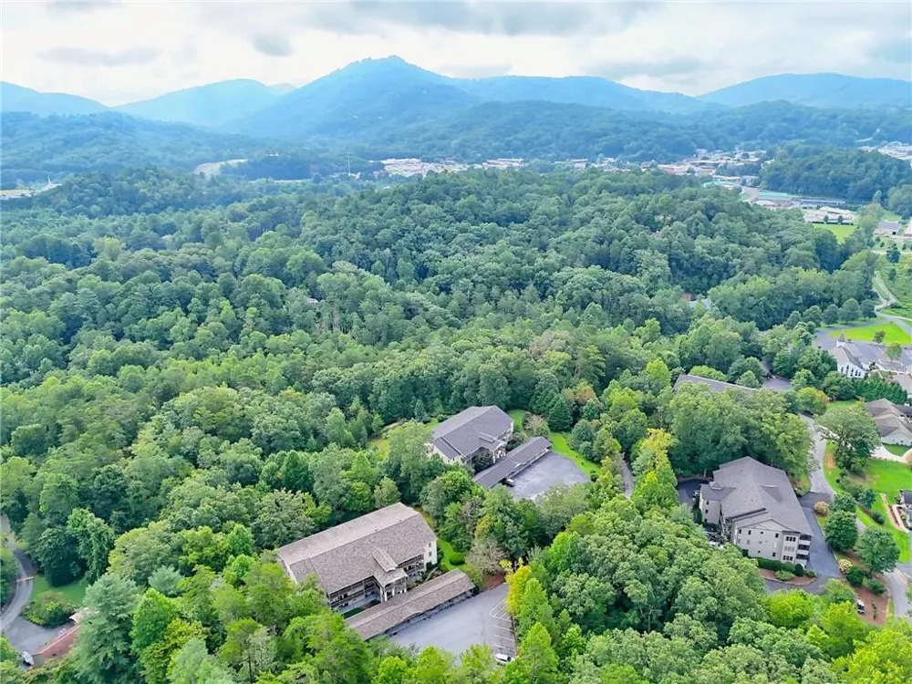 300 Ginger Creek Lane Clayton, GA 30525