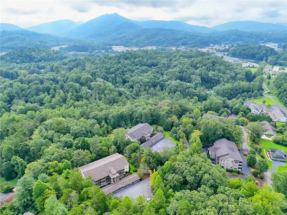 300 Ginger Creek Lane Clayton, GA 30525