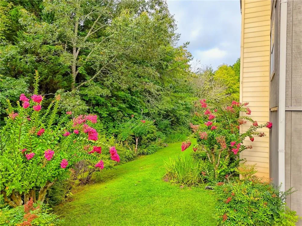 300 Ginger Creek Lane Clayton, GA 30525
