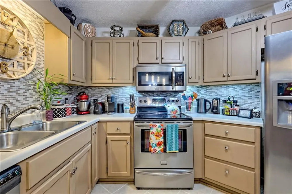 300 Ginger Creek Lane Clayton, GA 30525