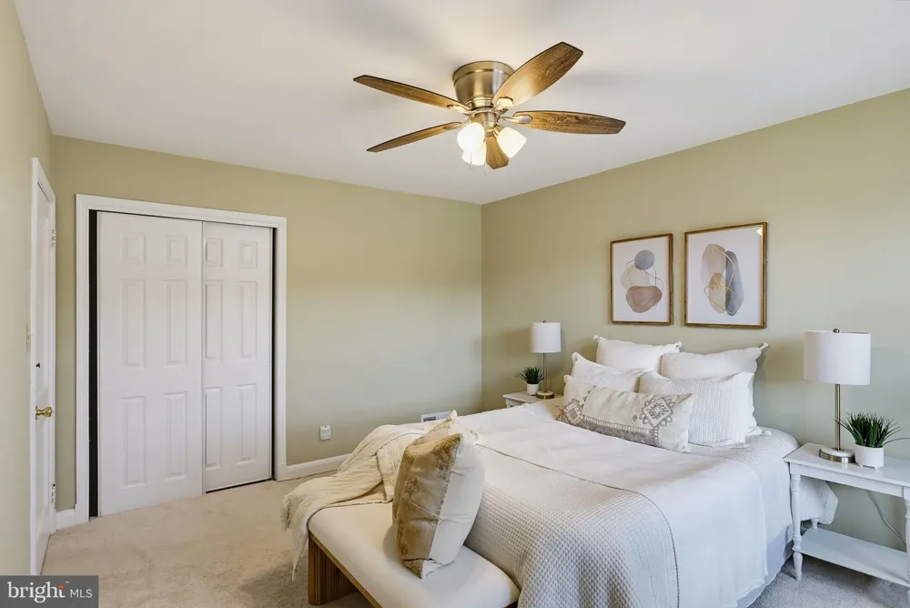 332 SMALL COURT Baltimore, MD 21228